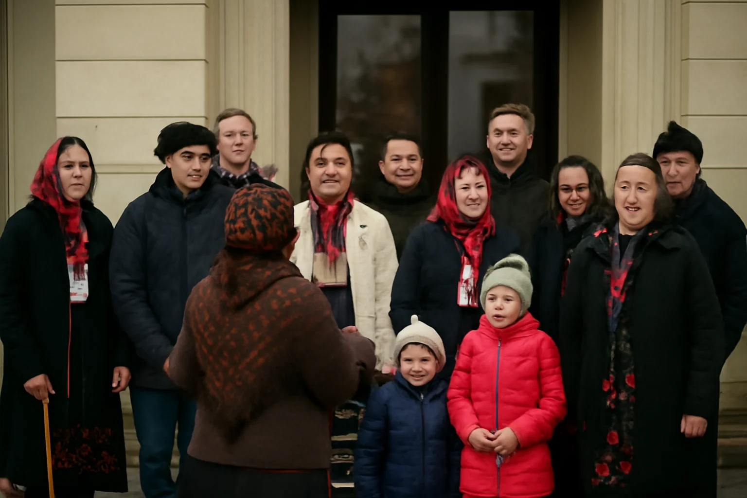 Colindătorii invadează Consiliul Județean – Atmosferă festivă la sediu (foto)