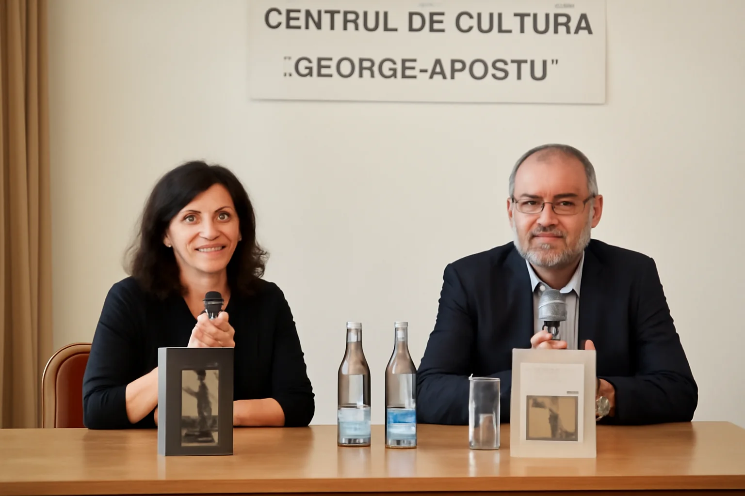 Dublă lansare de carte la Centrul Cultural George Apostu cu autorii Carmen Mihalache și Dan Perșa